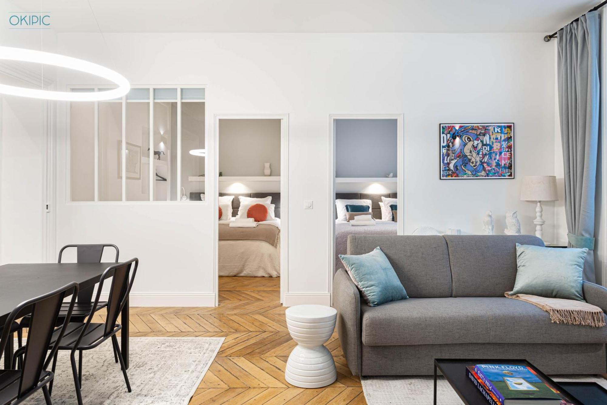King Size Beds - Zen Monceau Appartement Paris