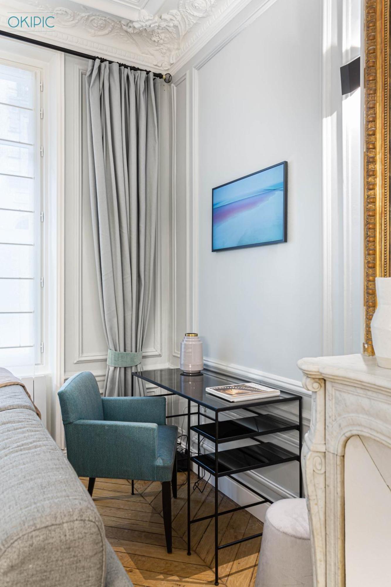 King Size Beds - Zen Monceau Appartement